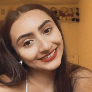 Meet your Posher, Michele